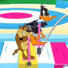 Play Boomerang All Stars Beach Pogo Online