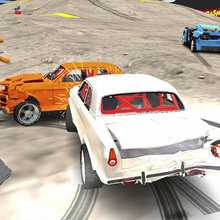 Play Car Crash Simulator Royale Online