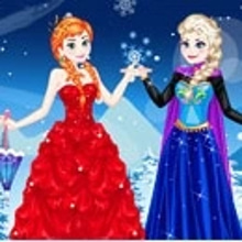 Play Elsa with Anna Dress Up Online