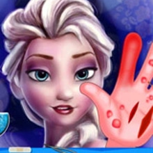 Play Elsa Hand Surgery Online