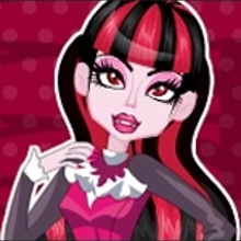 Play Draculaura Messy Kitchen Cleaning Online