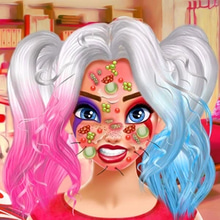 Play Harley Quinn Face Care and Make up Online