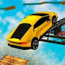 Play Crazy Stunt Cars Online
