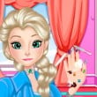 Play Elsa Perfect Nail Game Free